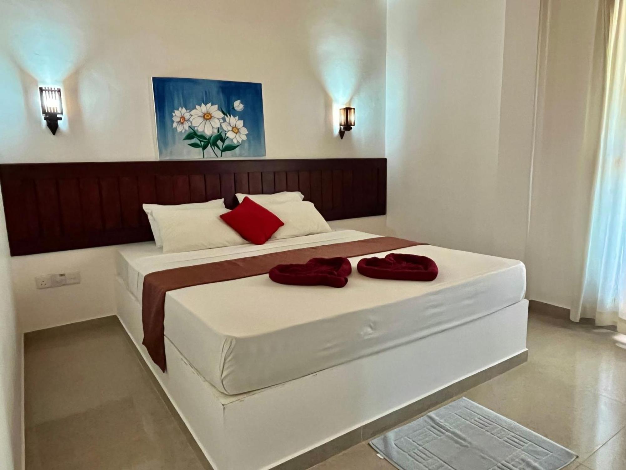 Sundowners Guesthouse Hikkaduwa Zewnętrze zdjęcie