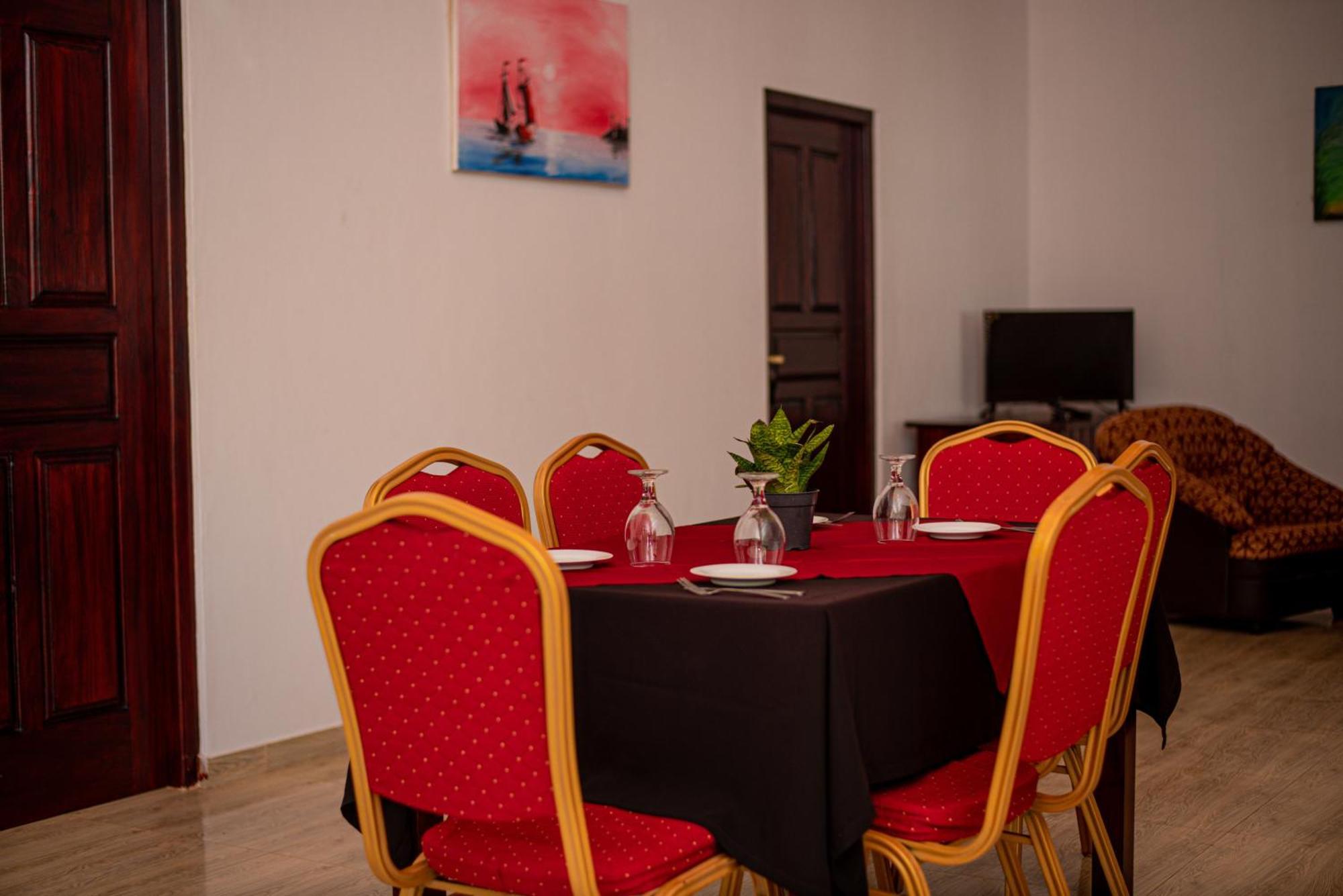 Sundowners Guesthouse Hikkaduwa Pokój zdjęcie