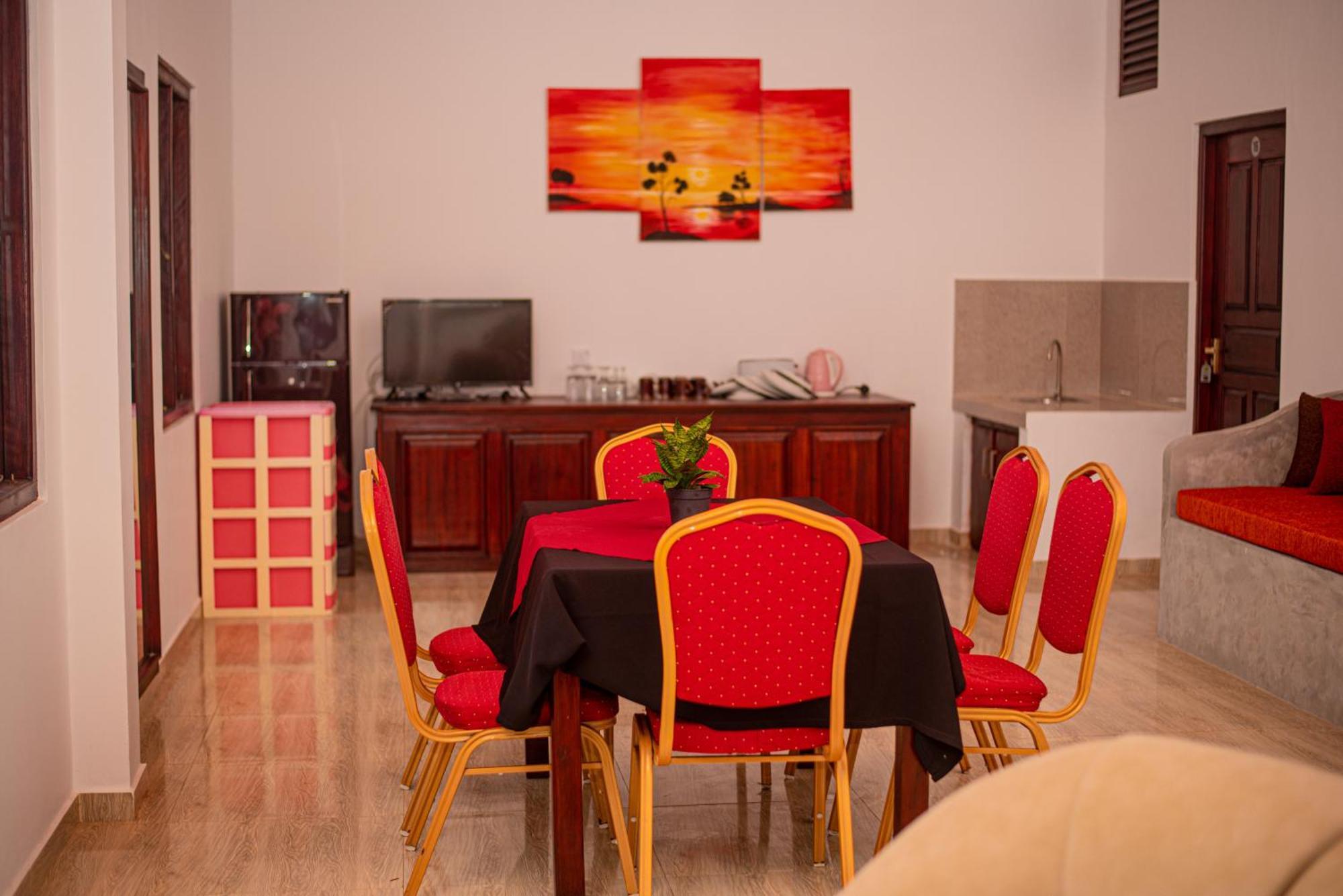 Sundowners Guesthouse Hikkaduwa Zewnętrze zdjęcie